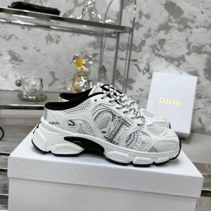 CONO Ultra-light Ultra-soft TPU Outsole Shoes image 1