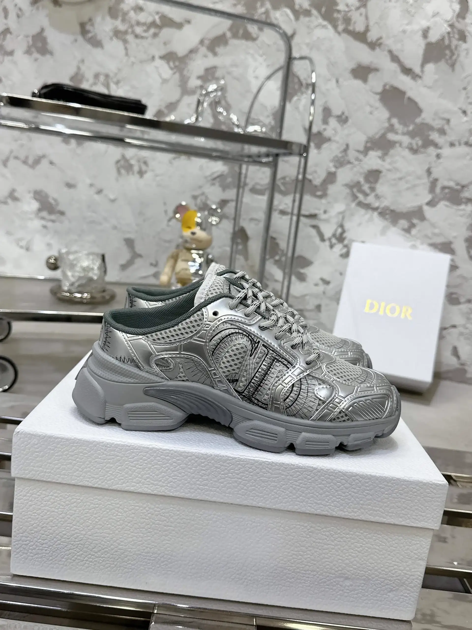 CONO Ultra-light Ultra-soft TPU Combination Outsole Shoes image 1
