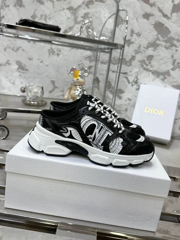 CONO Ultra-light Ultra-soft TPU Outsole Shoes image 1