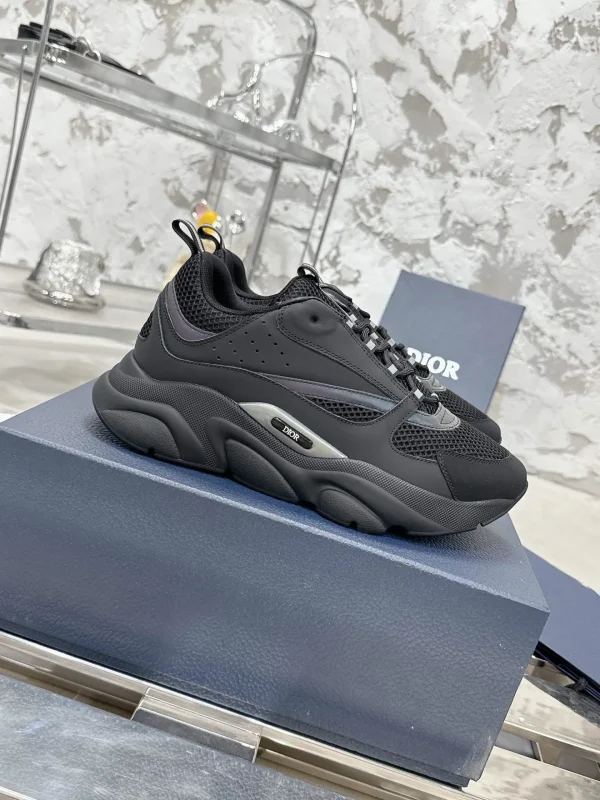 Dior B22 Mesh Casual Sneakers image 1