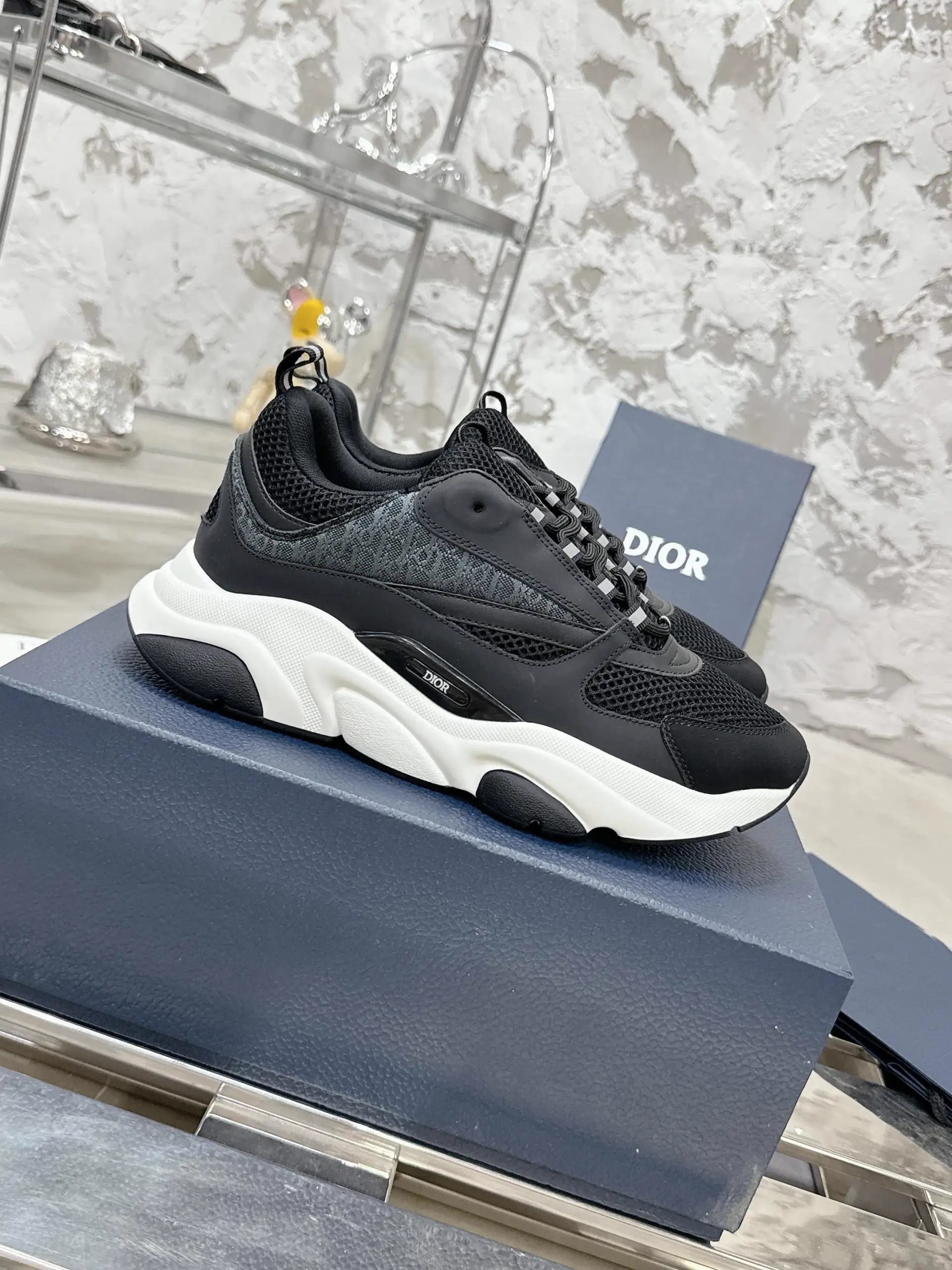 Dior B22 Series Mesh Casual Sneakers image 1