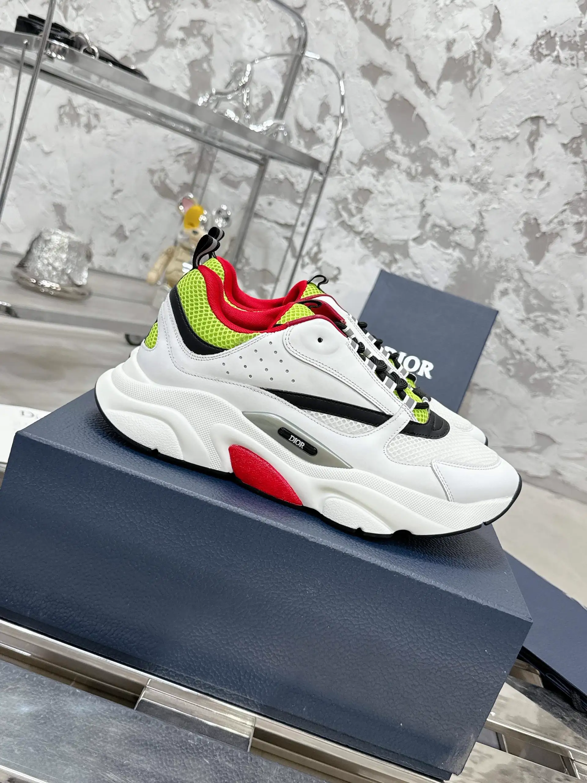 Dior B22 Mesh Casual Sneakers image 1