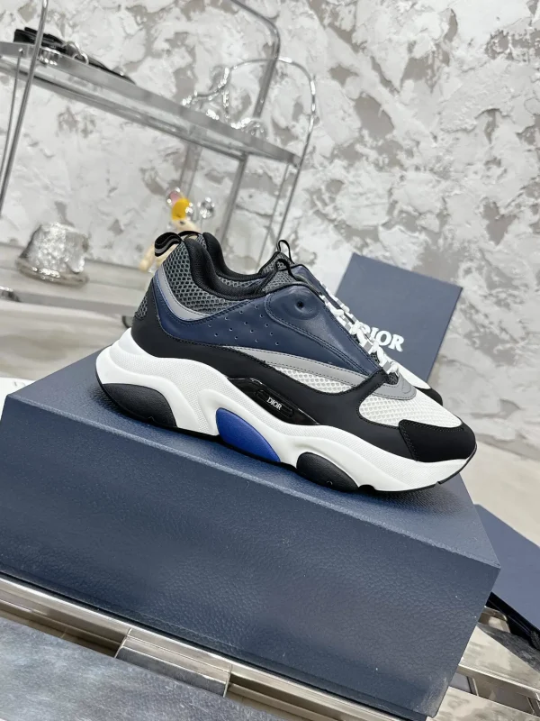 Dior B22 Mesh Casual Sneakers image 1