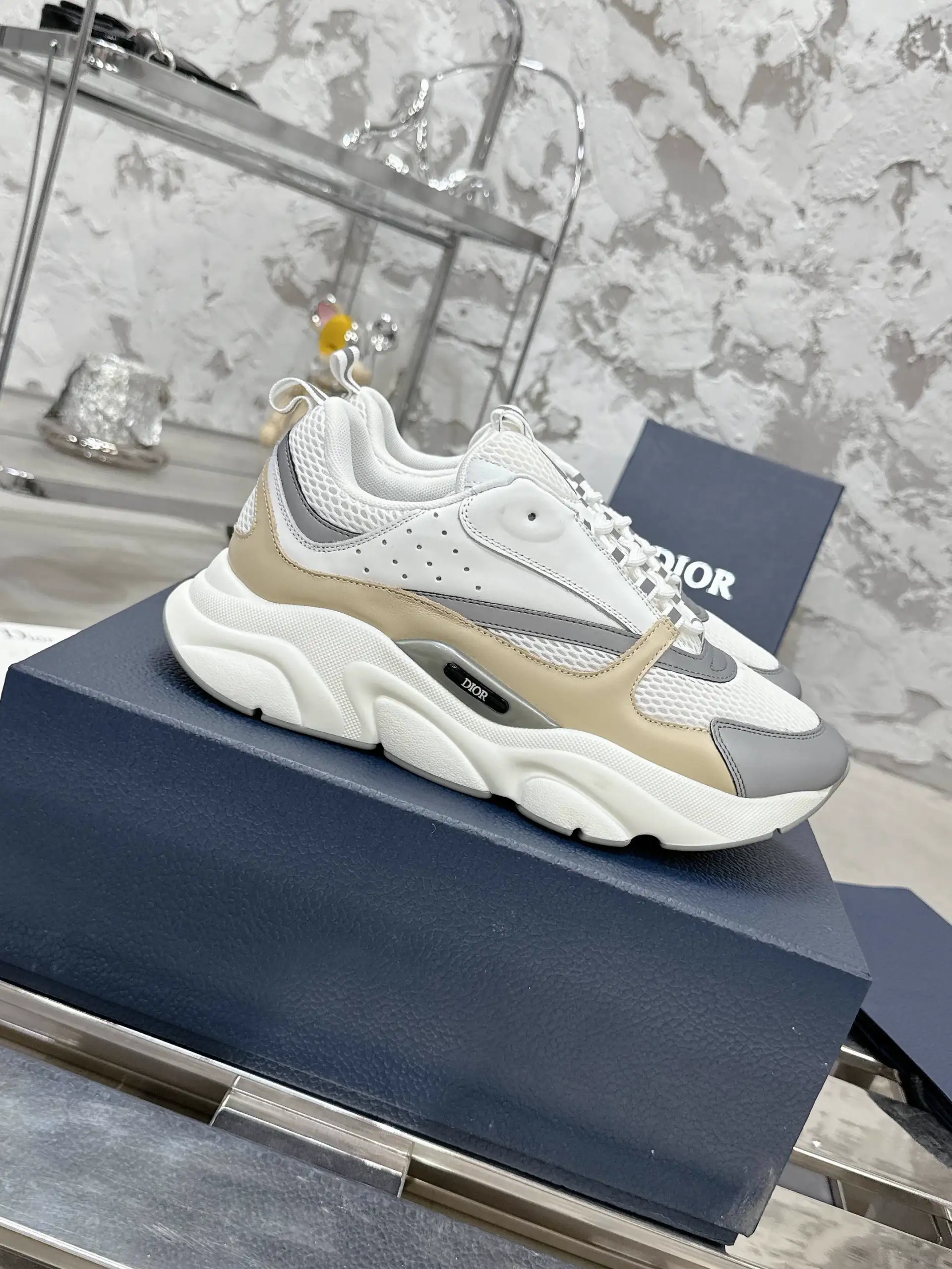 Dior B22 Series Mesh Casual Sneakers image 1