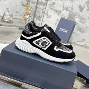 B30 Series Chunky Sneakers image 1