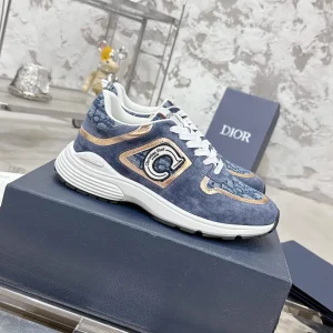 B30 Series Chunky Sneakers image 1