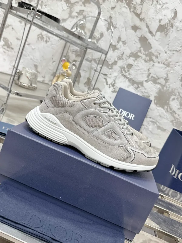 B30 Series Reflective Chunky Sneakers image 1