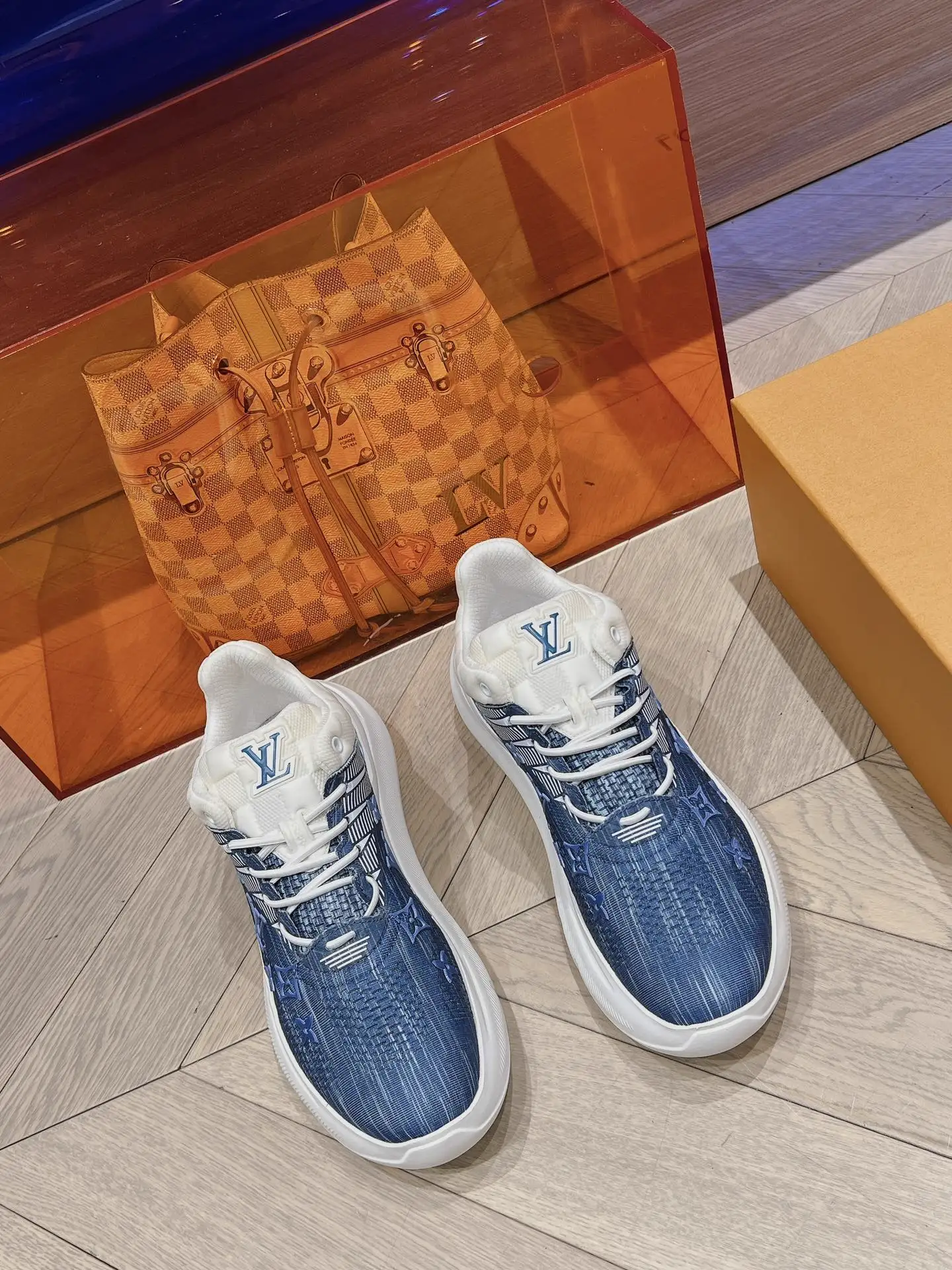 Men's Top Version Trainer Sneakers image 1