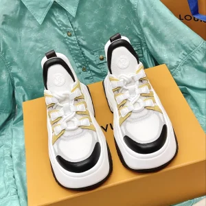 2023 LV Latest Runway Chunky Sneakers image 1