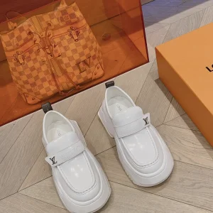 Louis Vuitton 350 image 1