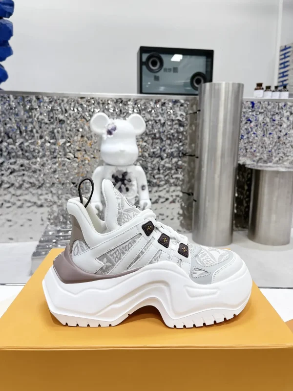 LV Cruise23 Archlight 2.0 Women's Sneakers image 1