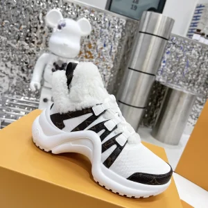 Top Version Fur Boots image 1