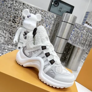 Fur Boots Top Version image 1