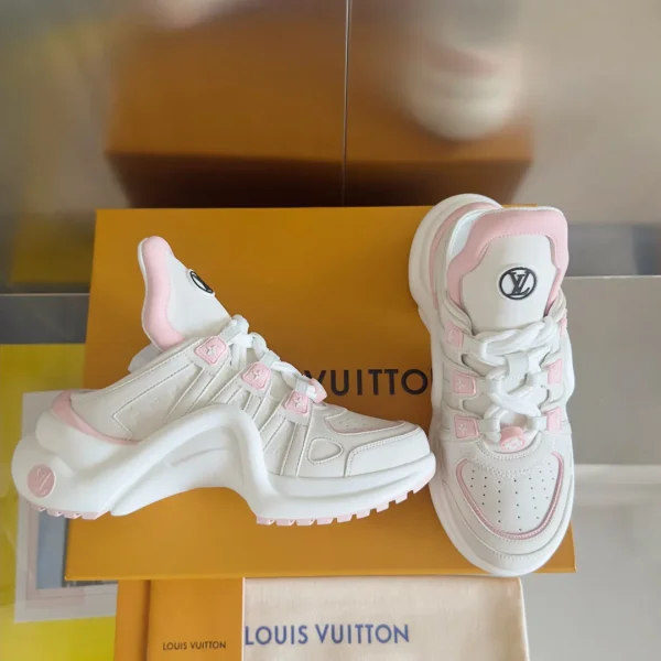 Women's Archlight Series Classic Chunky Sneakers image 1