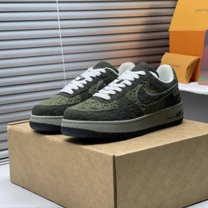 Louis Vuitton x Nike Air Force 1 22ss image 1