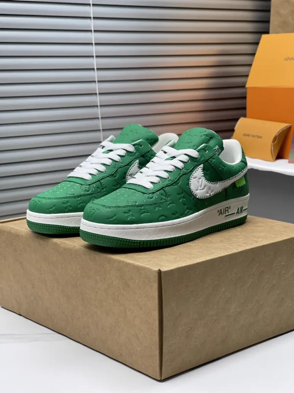 Louis Vuitton x Nike Air Force 1 22ss image 1