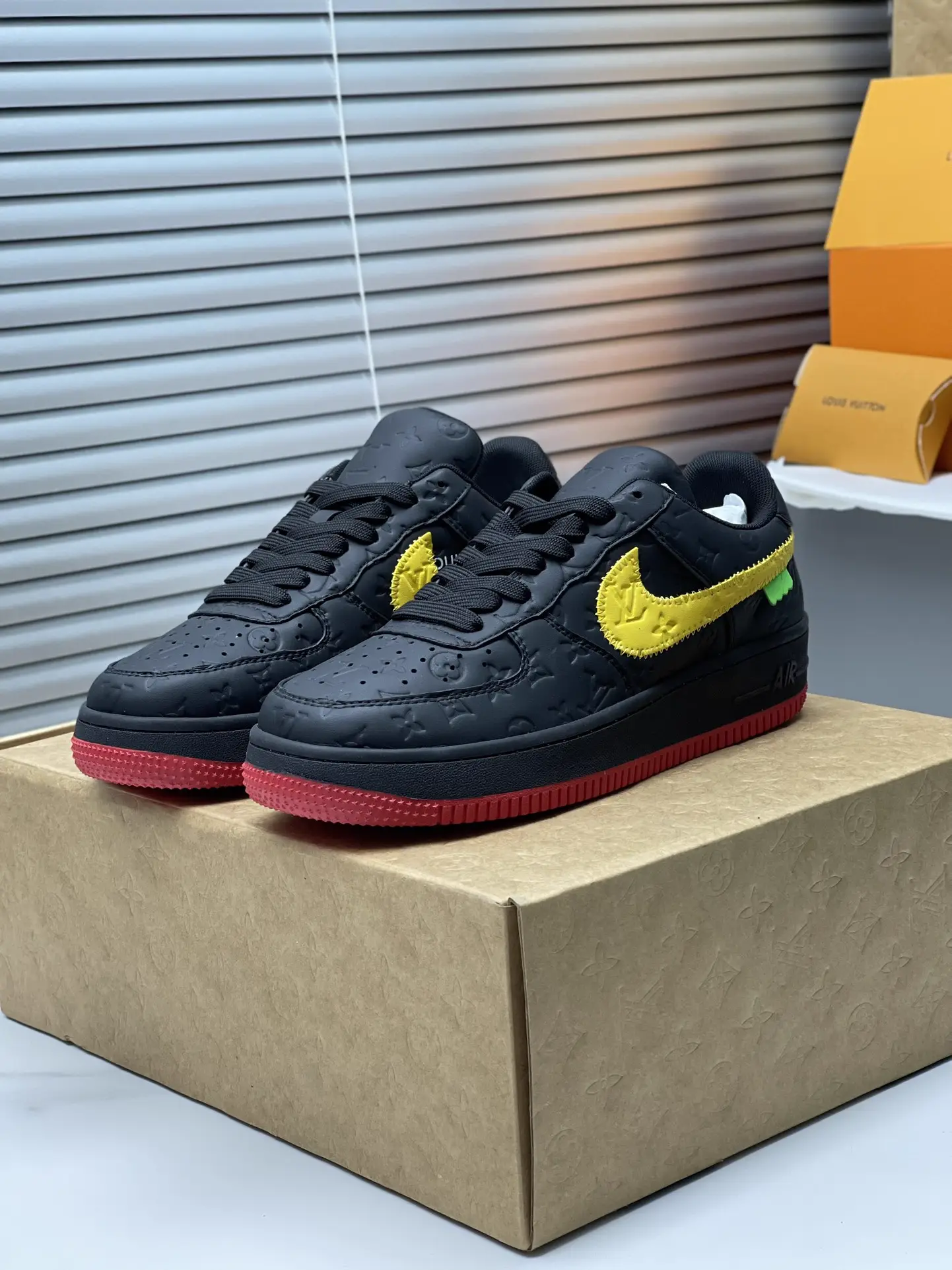 Louis Vuitton x Nike Air Force 1 22ss image 1