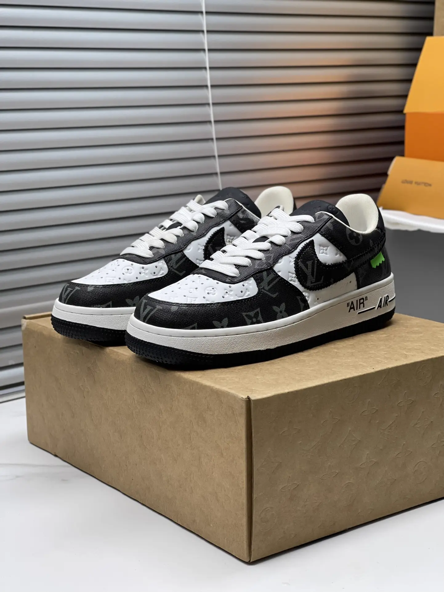 Louis Vuitton x Nike Air Force 1 22ss image 1