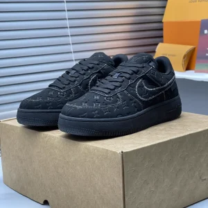 Louis Vuitton x Nike Air Force 1 22ss image 1