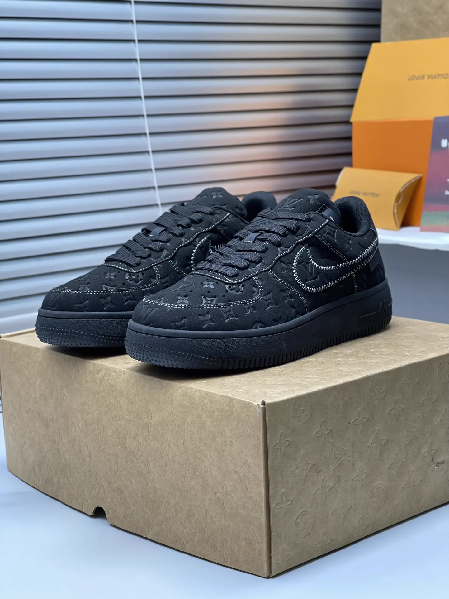 Louis Vuitton x Nike Air Force 1 22ss image 1