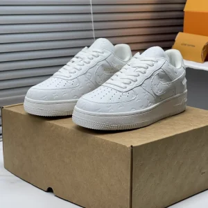 Louis Vuitton x Nike Air Force 1 22SS Joint image 1
