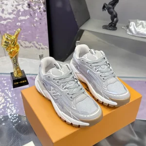 2026SS Runner Tatic Retro Sneakers image 1