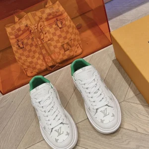 LV 2023 Men's Height-Increasing White Sneakers image 1