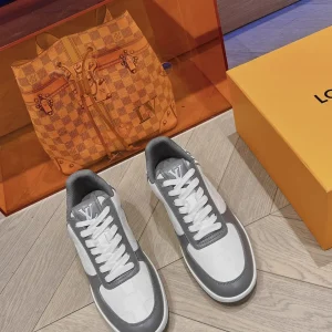 LV Men's Autumn Winter Checkered Print Cowhide Leather Shoes image 1