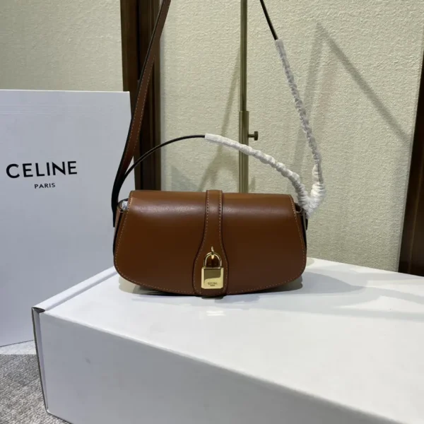 CELINE Tabou Clutch with Lock Detail image 1