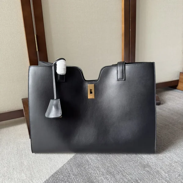 CELINE Black Cabas 16 Tote Bag image 1