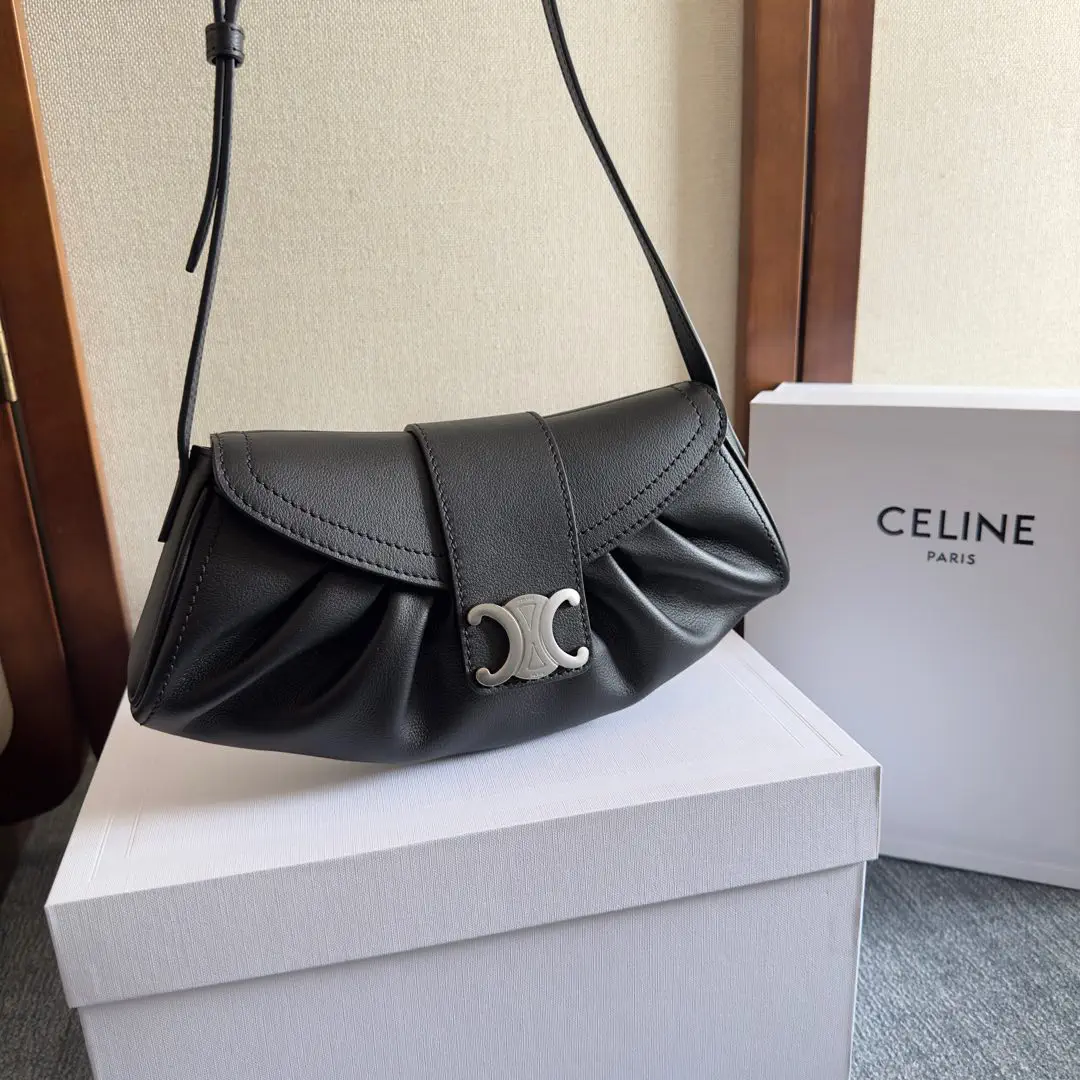 CELINE Teen POLLY Shoulder Bag image 1