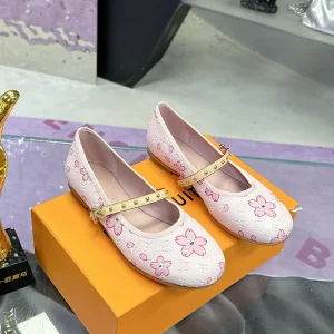 Louis Vuitton Spring/Summer Mary Jane Flat Shoes image 1
