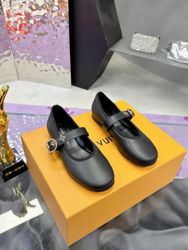 Louis Vuitton Spring Summer Mary Jane Flat Shoes image 1