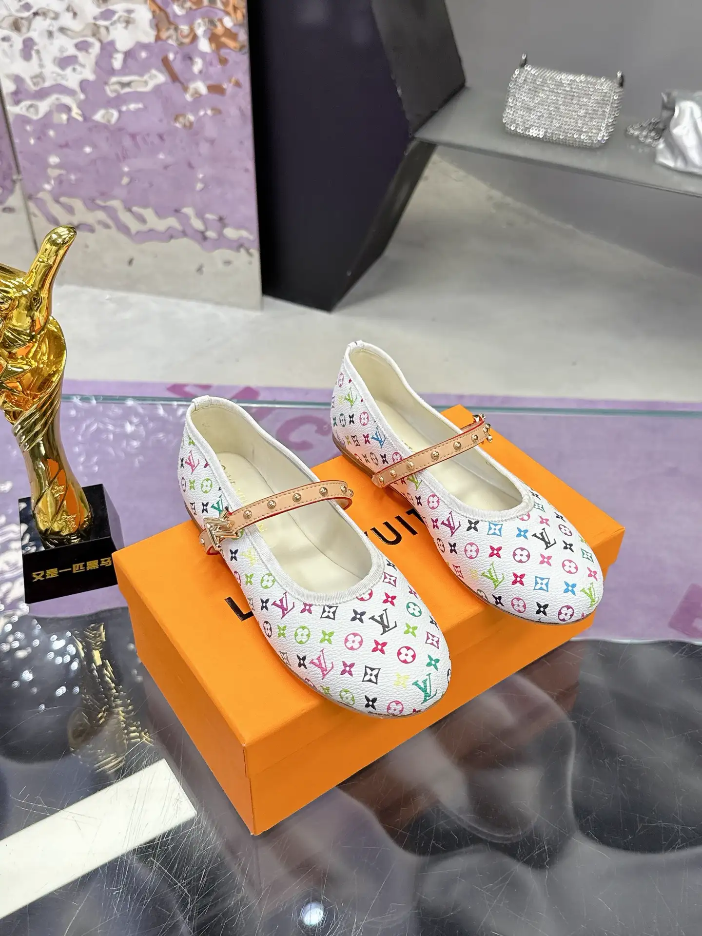 Louis Vuitton Spring/Summer Mary Jane Flat Shoes image 1
