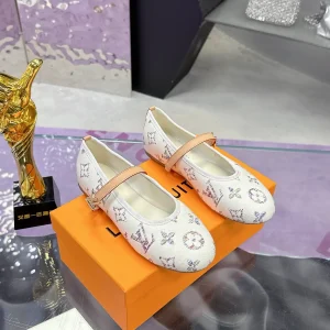 Louis Vuitton Spring Summer Mary Jane Flat Shoes image 1