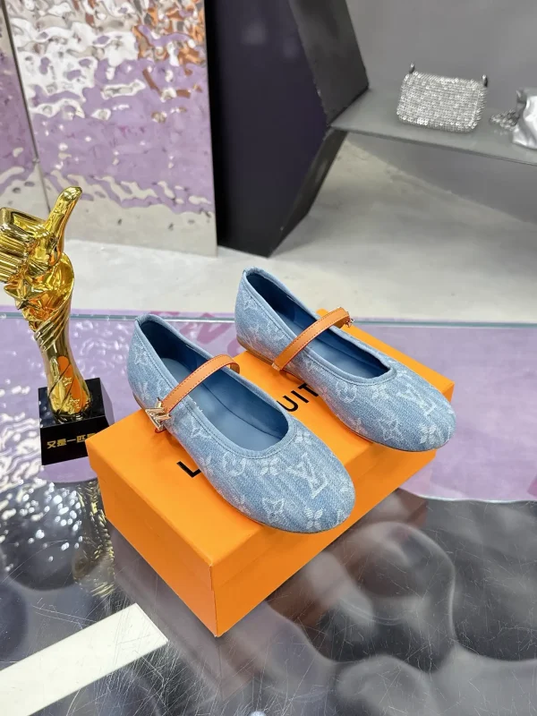 Louis Vuitton Spring Summer Mary Jane Flat Shoes image 1