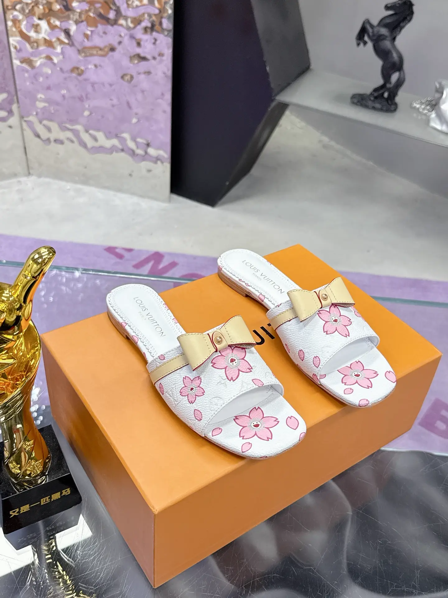 LV Slippers with Leather Outsole image 1
