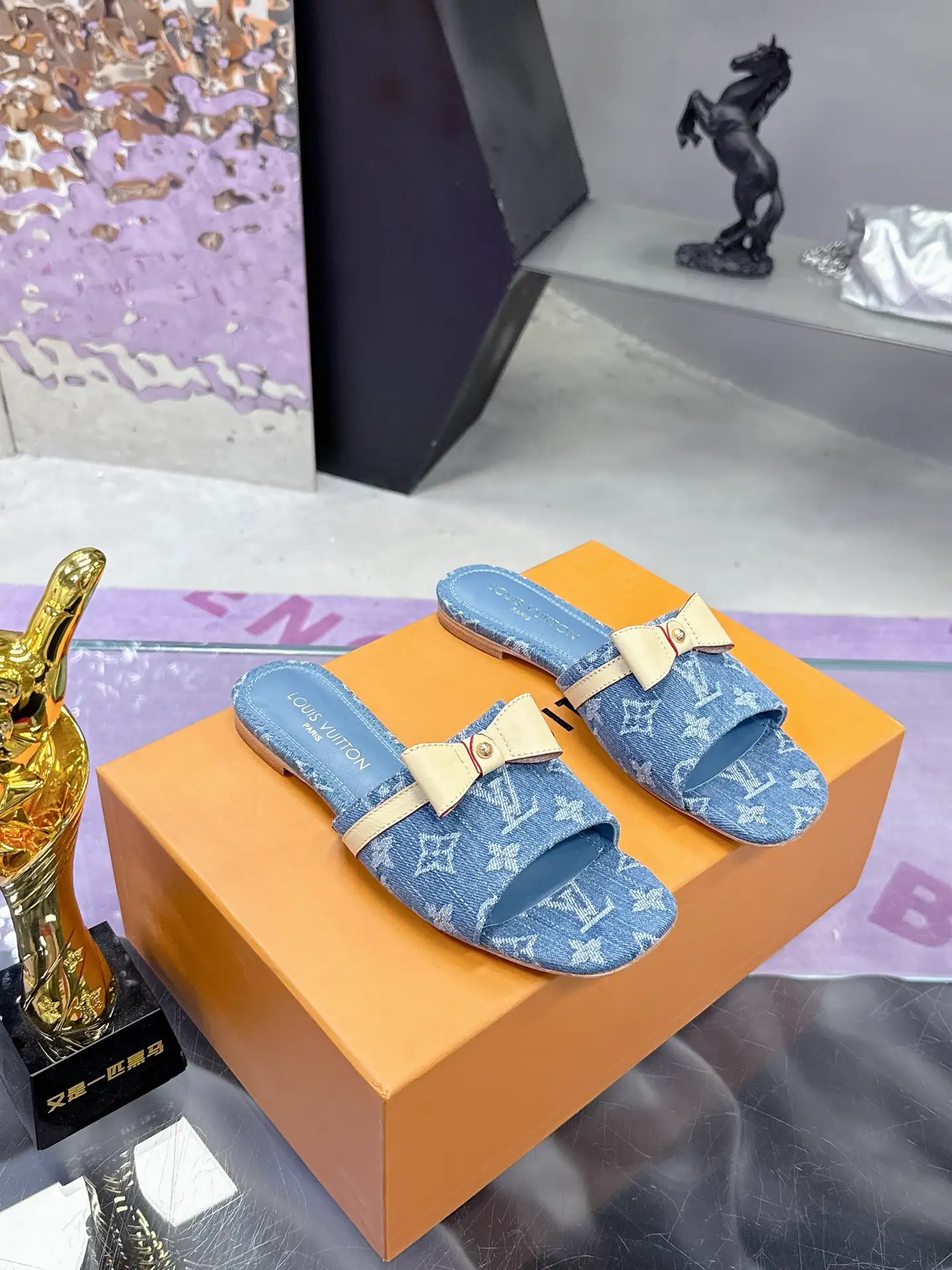 Louis Vuitton 2025 Spring Summer 6AM Slippers image 1