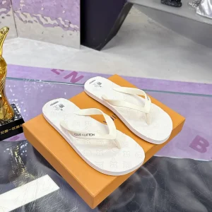 LV Louis Vuitton Men's Flip Flops Sandals image 1