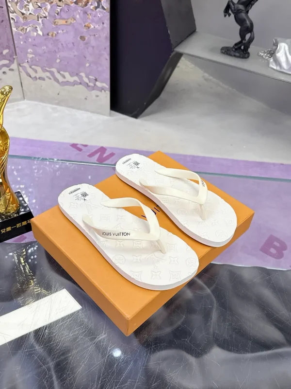 LV Louis Vuitton Men's Flip Flops Sandals image 1