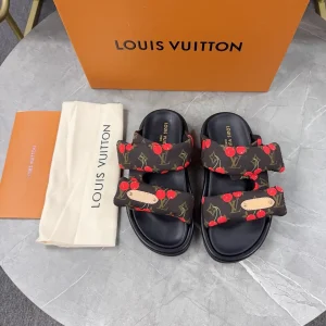 2025 Embossed Logo Slippers image 1