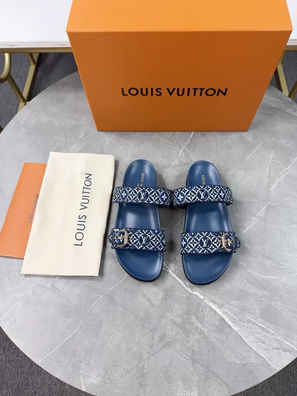 LV 2025 Spring Summer New Slippers with Adjustable Buckle image 1