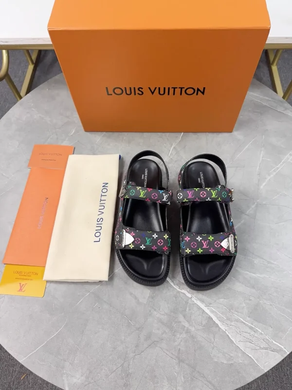 LV Spring Summer 2025 Beach Shoes image 1