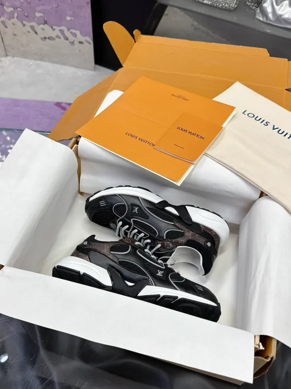 LV 25SS Olympia Sneakers image 1