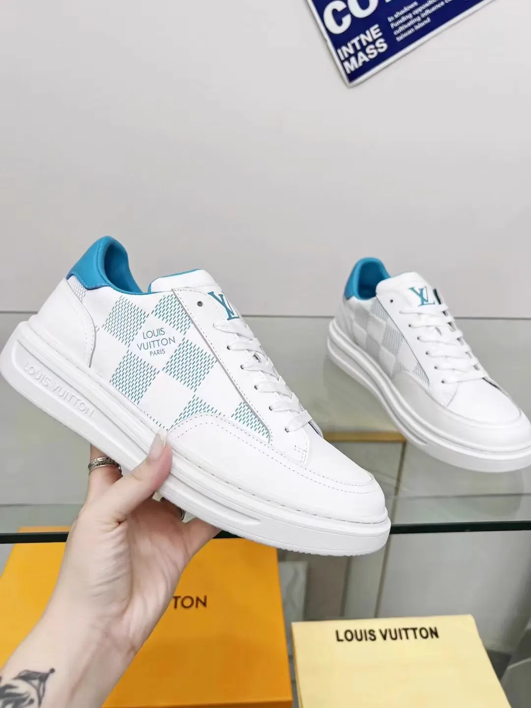 Beverly H Sneakers image 1