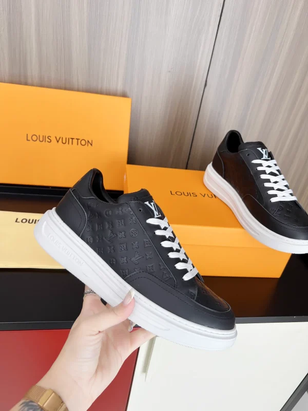 Beverly Hills Sneakers image 1