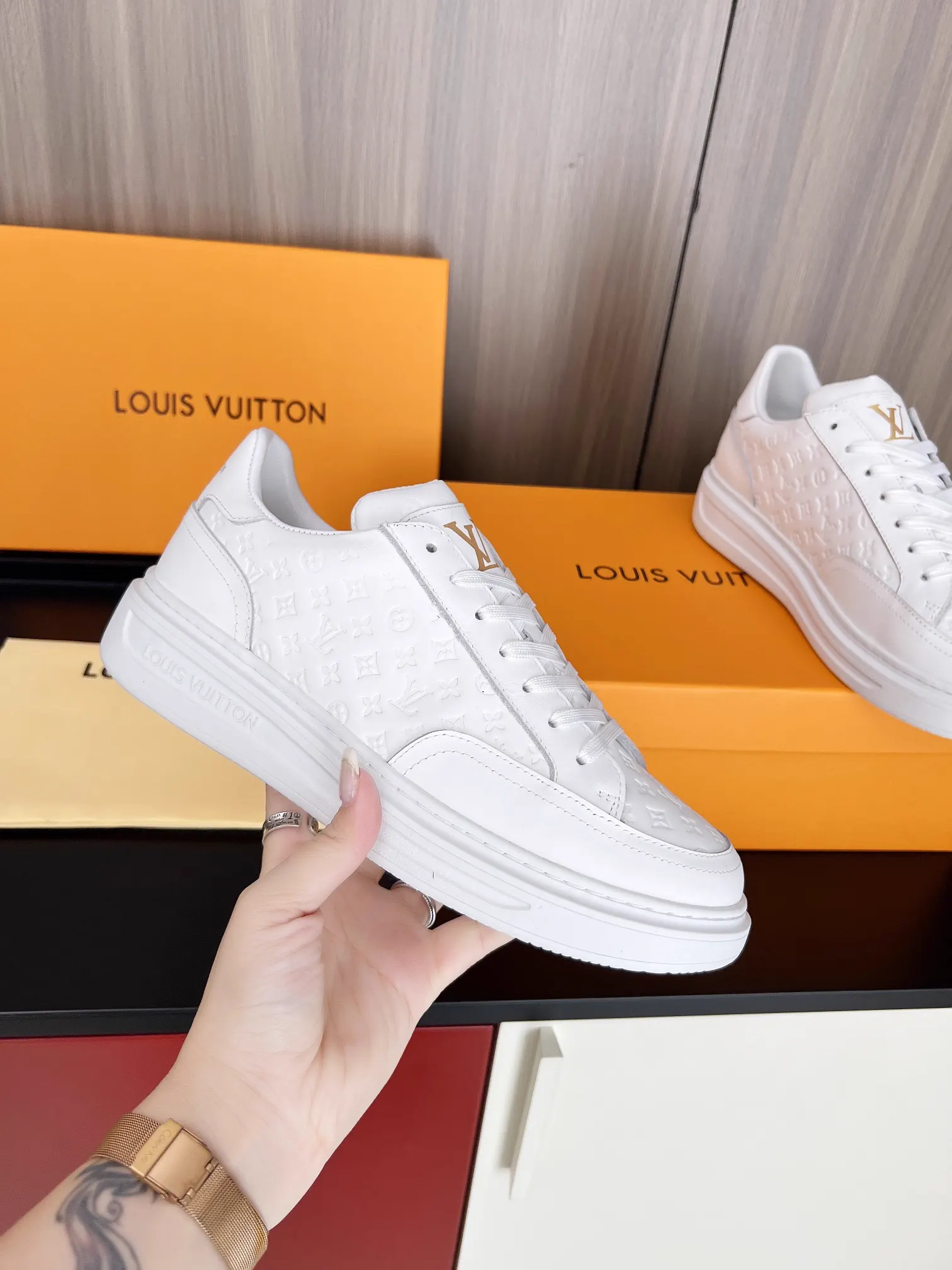 Beverly Hills Sneakers image 1