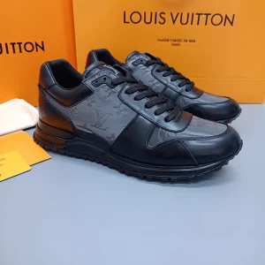 Louis Vuitton Men's Casual Sneakers image 1