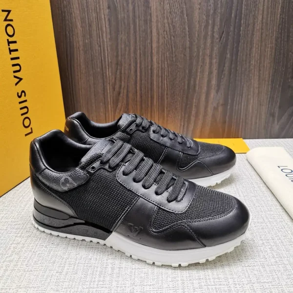 Louis Vuitton Men's Casual Sneakers image 1