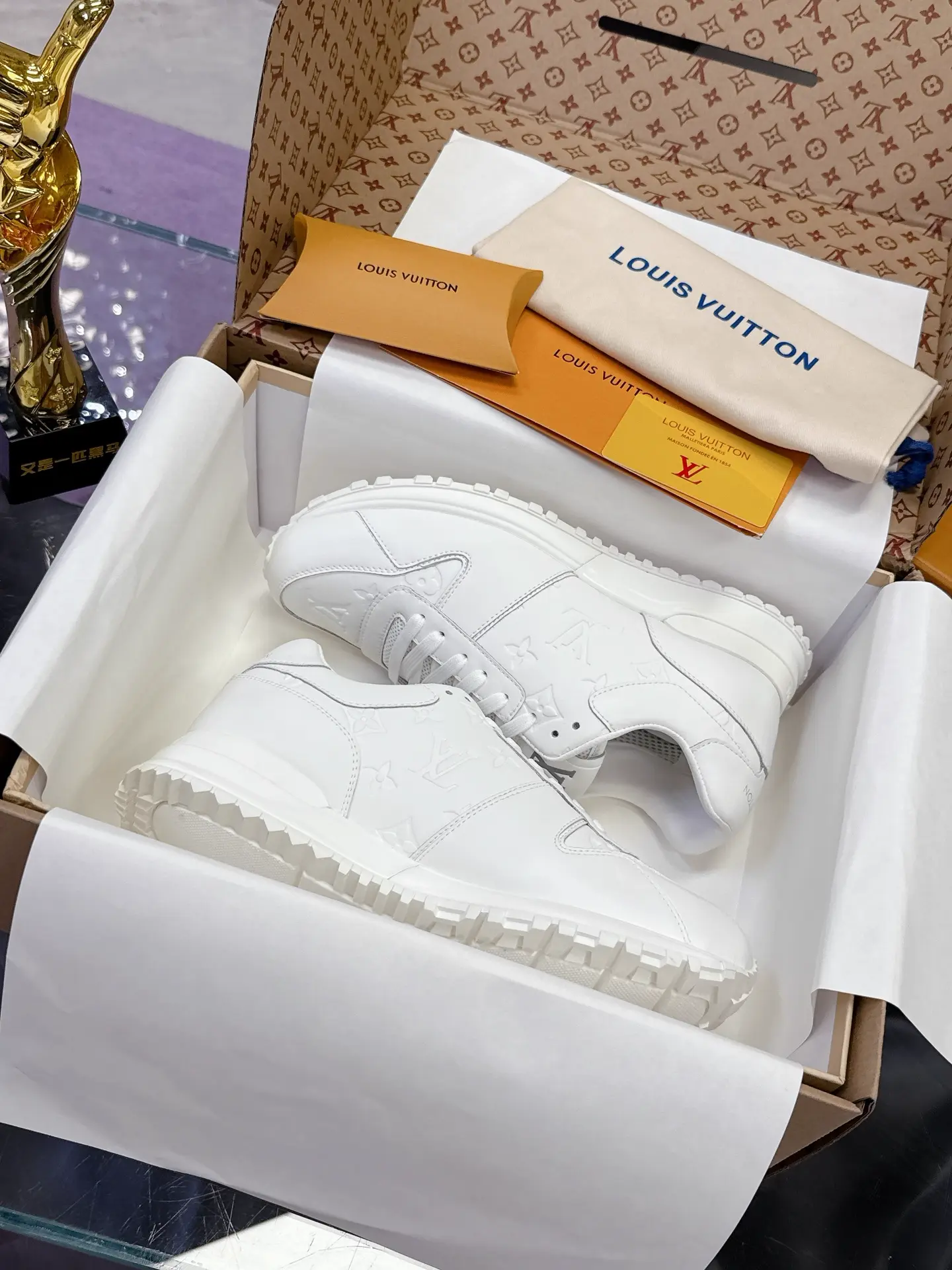 LV Series Louis Vuitton Shoes image 1